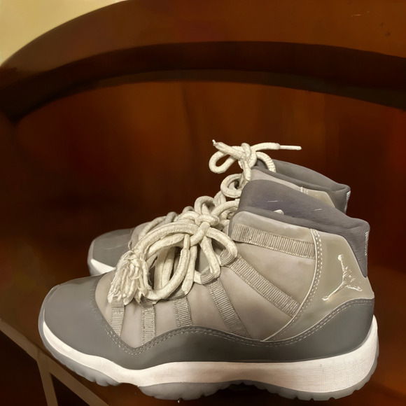 Nike Air Jordan 11 Retro "Cool Greys" Women US 5.5 - Picture 2 of 6